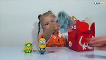 ✔ Миньоны Игрушки в Хэппи Мил с Ярославой / Minions McDonald's Happy Meal 2015. Серия 27 ✔