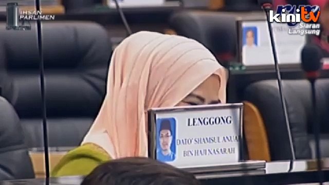 Minister congratulates civil servants for creating billionaires