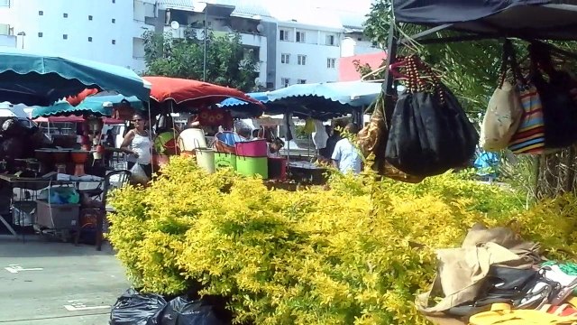 Marché du Chaudron,St Denis Réunion.