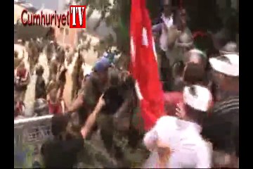 Çevrecilere TOMA'lı, coplu müdahale