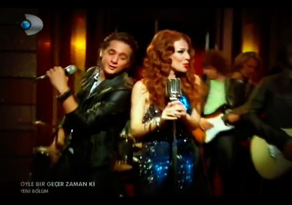 Öyle Bir Geçer Zaman ki - Çocukluğumun Sokakları HD