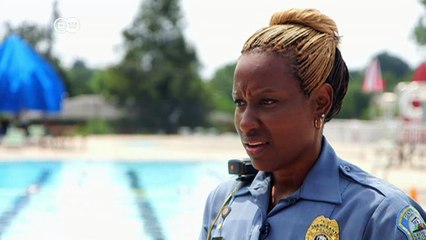 Anniversary - Ferguson police try reforms | DW News