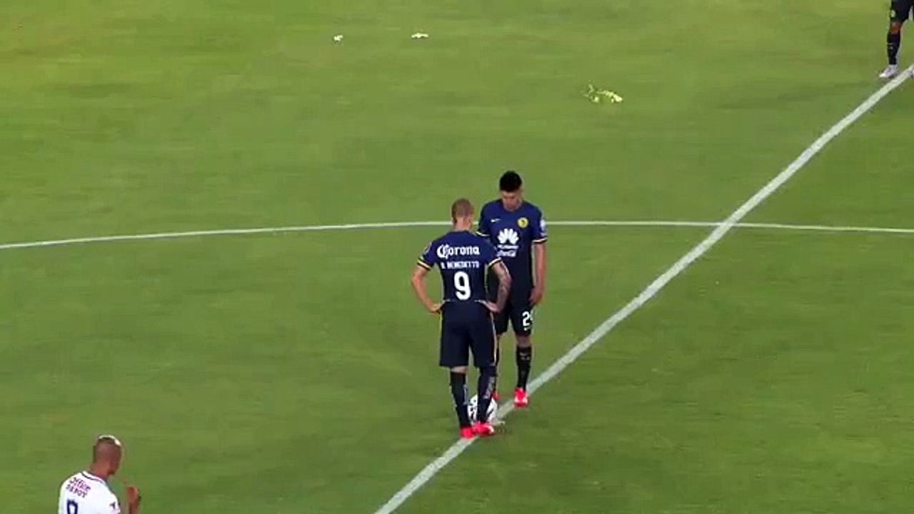 Los goles del primer tiempo: Pachuca -  América (0 - 1)