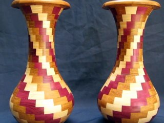 Arte en torno-Florero artistico en madera "Tornado"