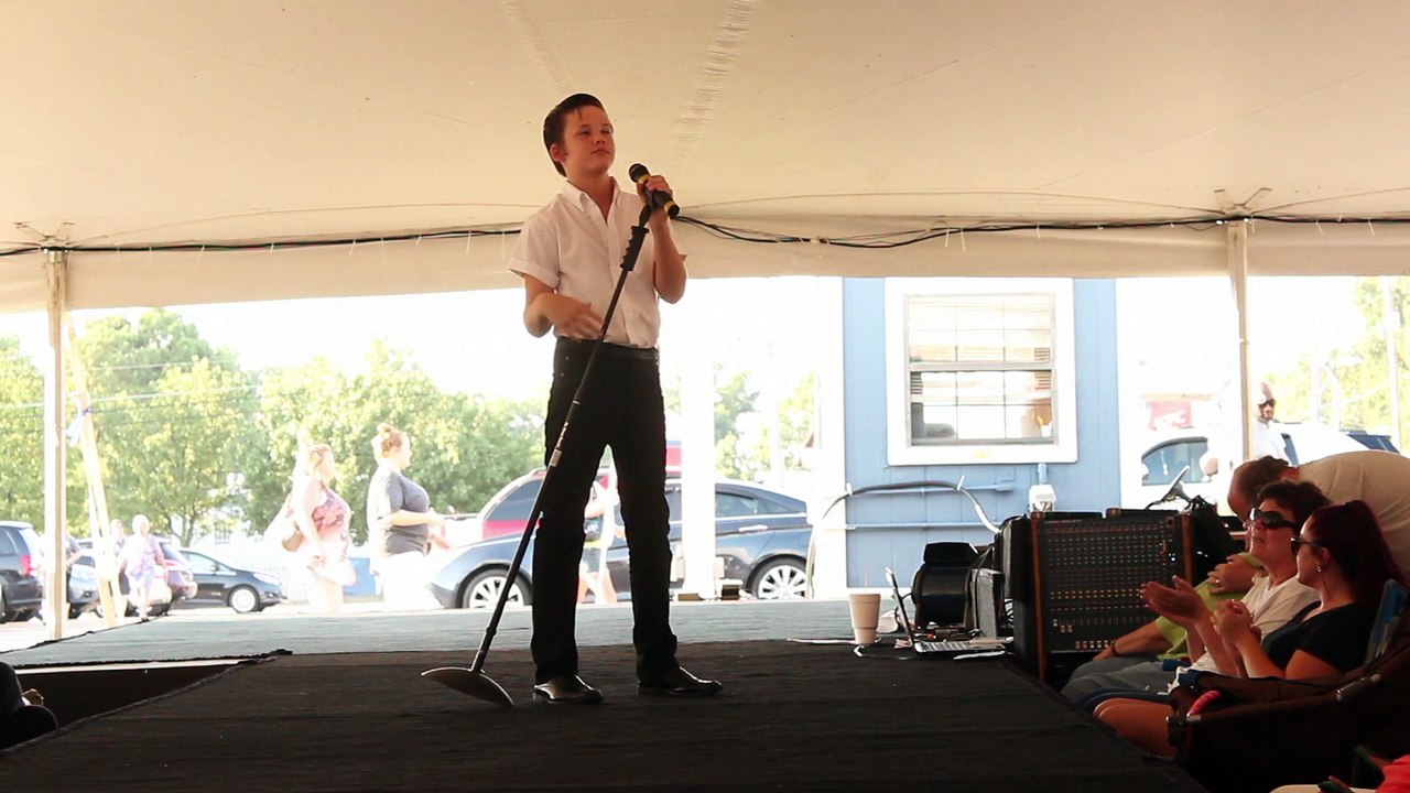 Lain Crew sings 'Ain't That Loving You Baby' Elvis Week 2015