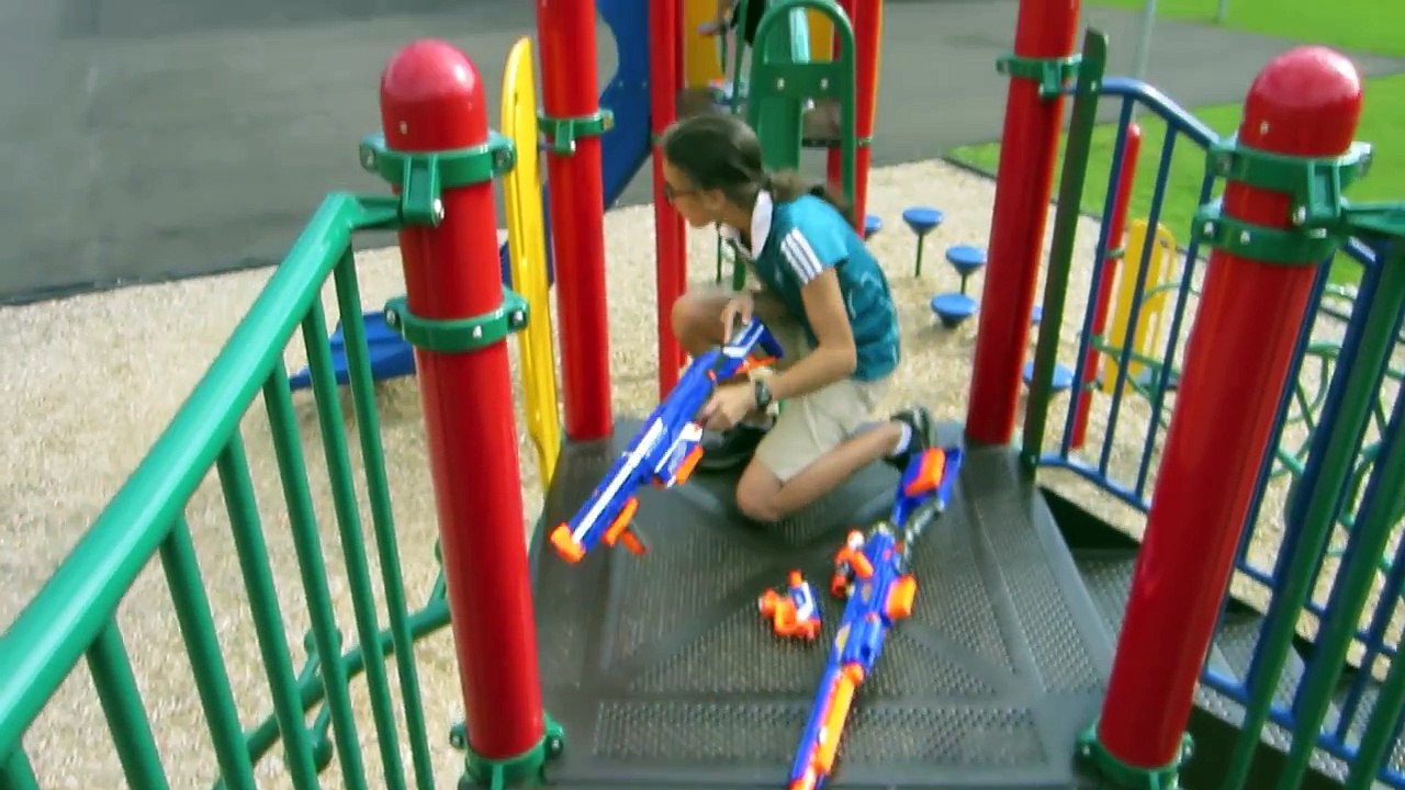 Nerf War: Park Attack