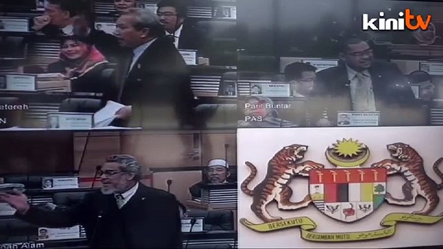 'Umno pelawa PAS sertai BN bagi elak dibuli Pakatan'