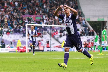 Wissam Ben Yedder trompe Ruffier et les Verts sur coup-franc