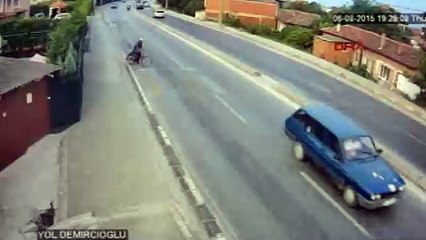 BİSİKLET SÜRÜCÜSÜ ÖLÜMDEN BÖYLE DÖNDÜ