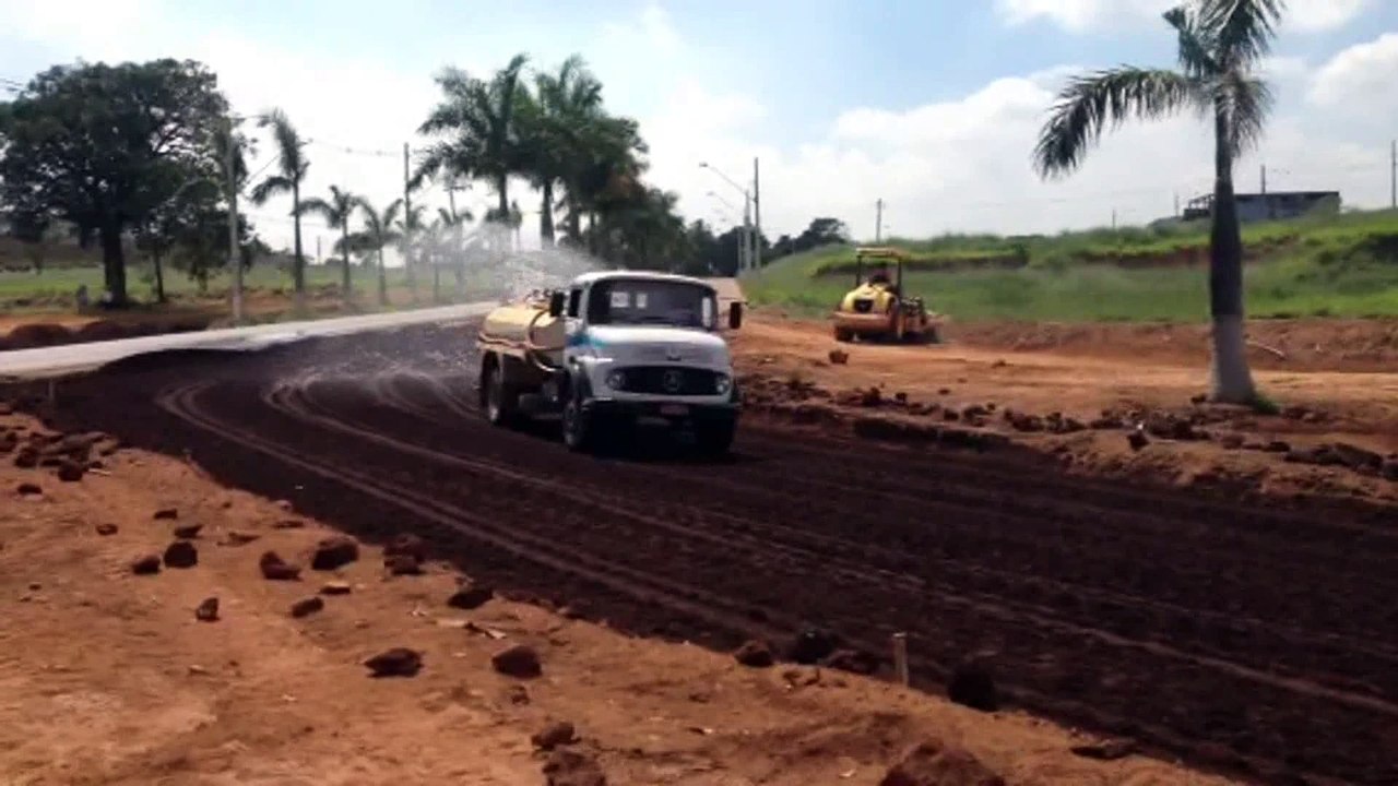 1113 Molhando para Imprimar