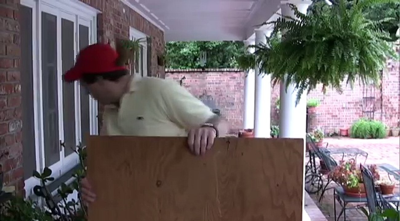 FAIL: Head Smashes Board