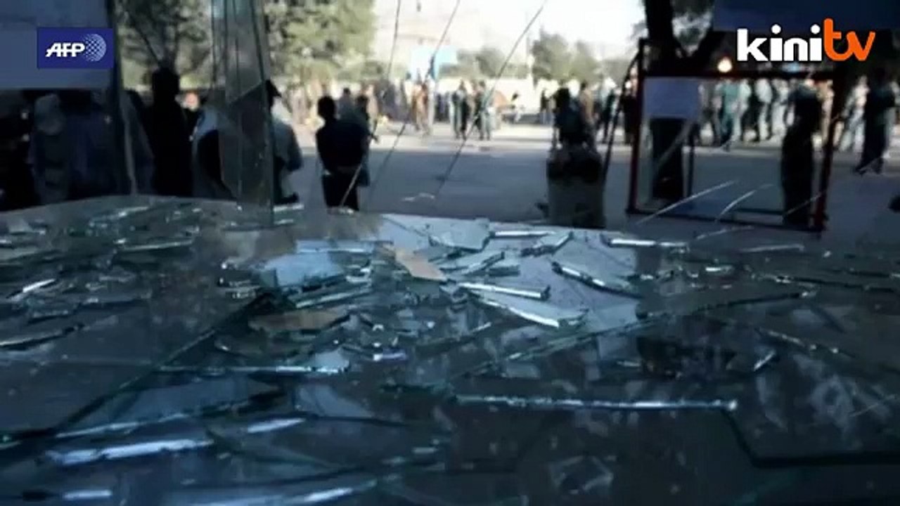 Twin suicide attacks on army buses in Kabul kill 7