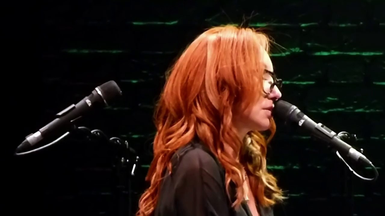 Tori Amos - Creep (Radiohead Cover) - 8/13/14 - [Multicam/CustomAud] - The Beacon Theater