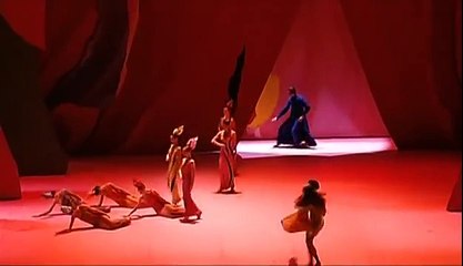 Carolyn Carlson : Les couleurs de Maduraï