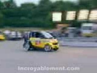 Voiture - Crash Test Smart & Mercedes