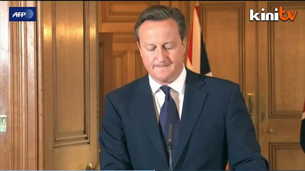 British PM threatens IS, makes no commitment on strikes