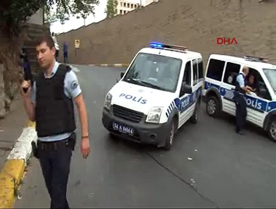 ABD konsolosluğu önünde hareketlilik