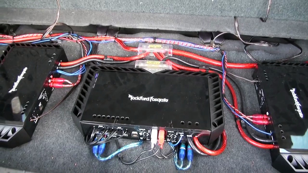 Infiniti QX56 with Rockford Fosgate T2s