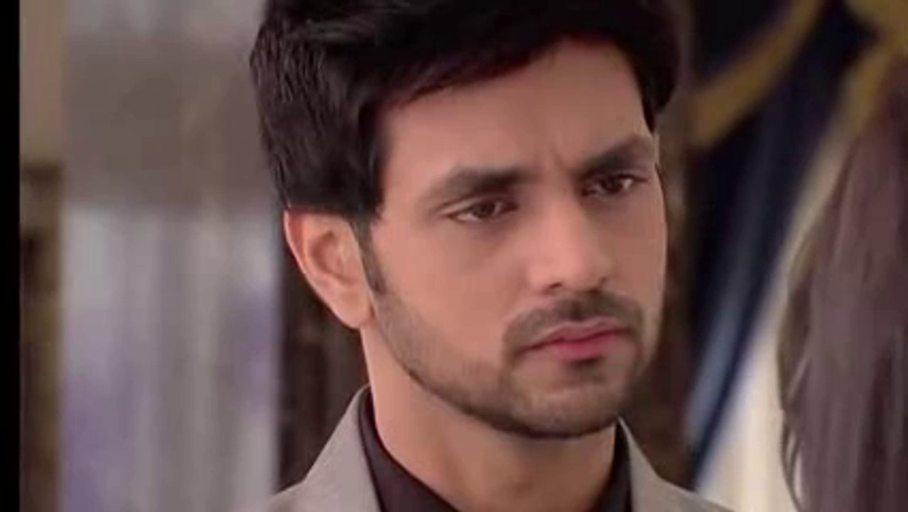 Ranvir Ritika Ki Baat Maan Kar Ishani Par Hua Gussa - 10 August 2015 - Meri Aashiqui Tumse Hi