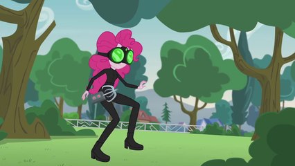 Én Kicsi Pónim  Equestria Lányai Barátságos Games ( Játékok  )  Pinki a Kém