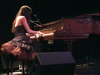 Vanessa Carlton - White Houses - Live at Exit In Nashville 10.03.2005.mp4