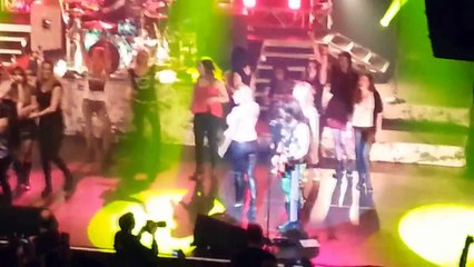 VLOG #3 | STEEL PANTHER CONCERT - GREAT ATMOSPHERE!!!!