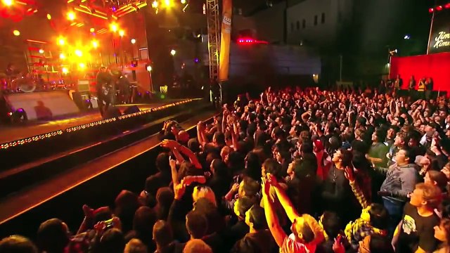 Angels and Airwaves Perform The Adventure