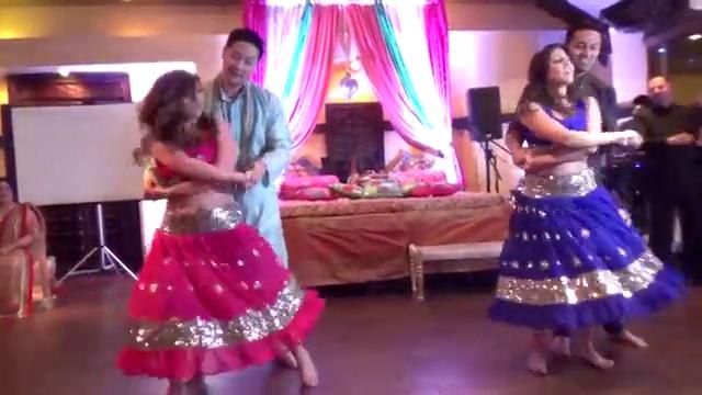 Larkion Ka Mehndi Dance || Beautiful Steps