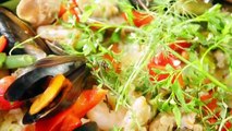 シーフードとチキンのパエリアPaella of seafood and chicken(2)【うるおいトーク】