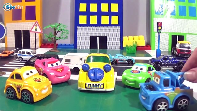 Мультики про Машинки: Дорожные Знаки, Светофор, Правила дорожного движения - Трактор Павлик!