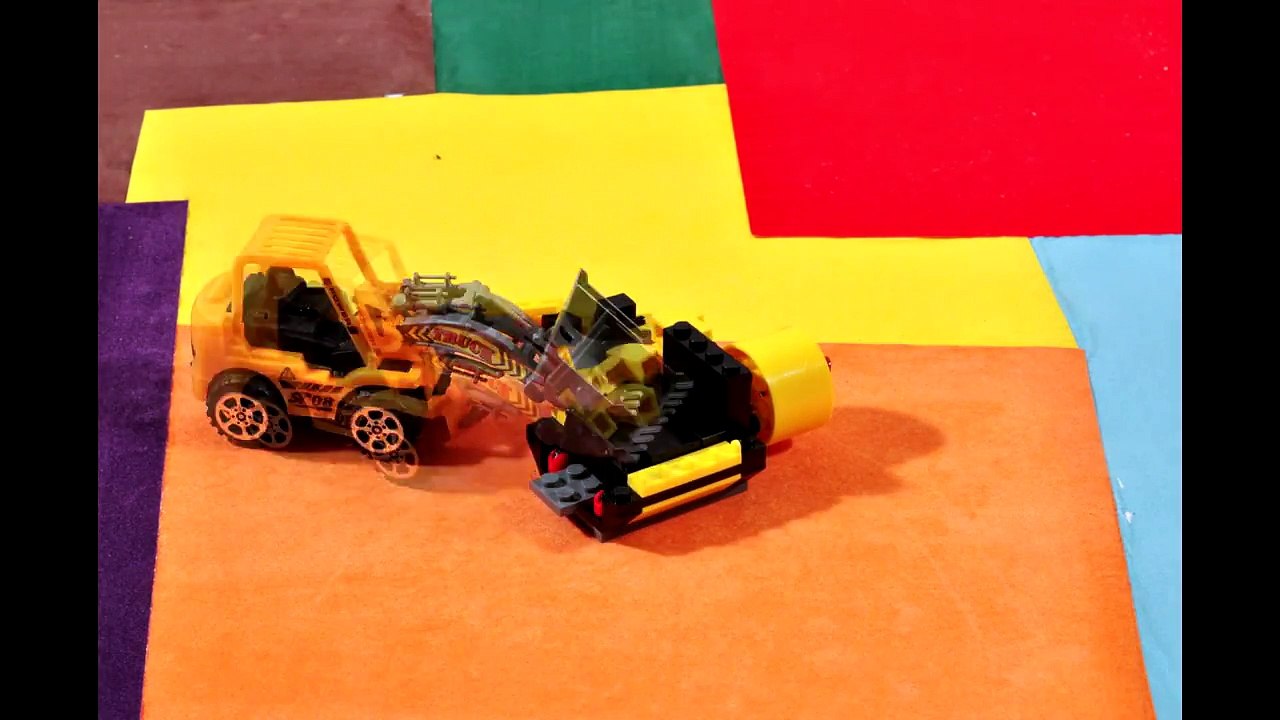 Cartoons for Kids about Tractor Pavlik. Construction game Car and submarine