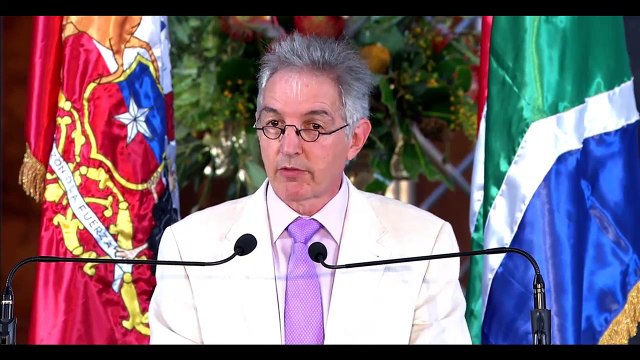 Dr Max Price and Mrs Machel speak at the 12th Nelson Mandela Annual Lecture Dialogue Series