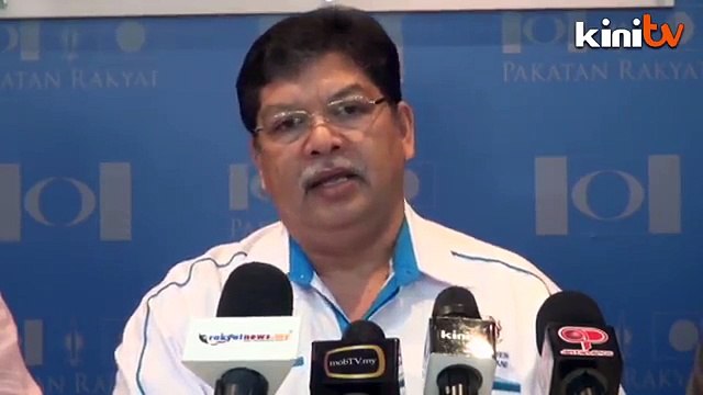 Azmin kekal No 2, tapi pengaruh Wan Azizah melebar