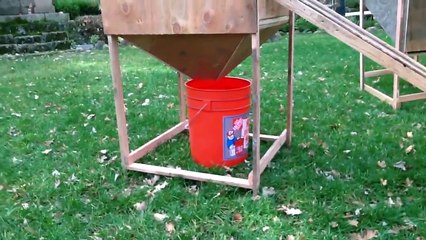 No-Waste Chicken Feeder DIY -100% Efficient