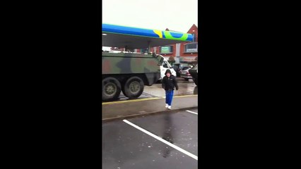 Irish army have coffee break