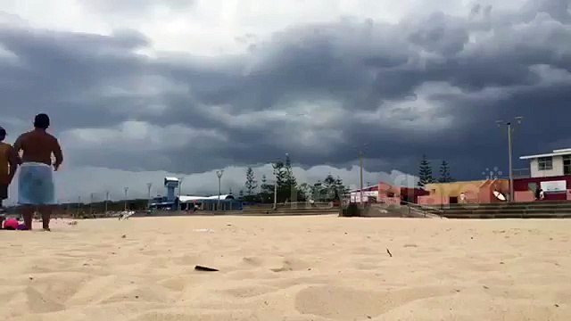 Storm cell arriving at Maroubra Beach, Sydney