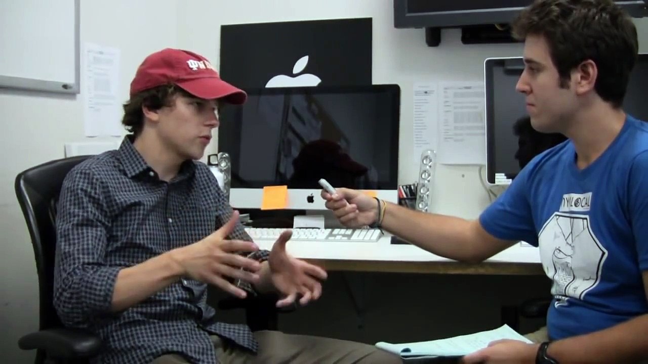 The Social Network's Jesse Eisenberg Discusses Mark Zuckerberg