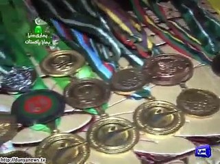Jashn-e-Azadi , Humari Dunya Humari Pehchan- Zarina Waqar - badminton champion.2015