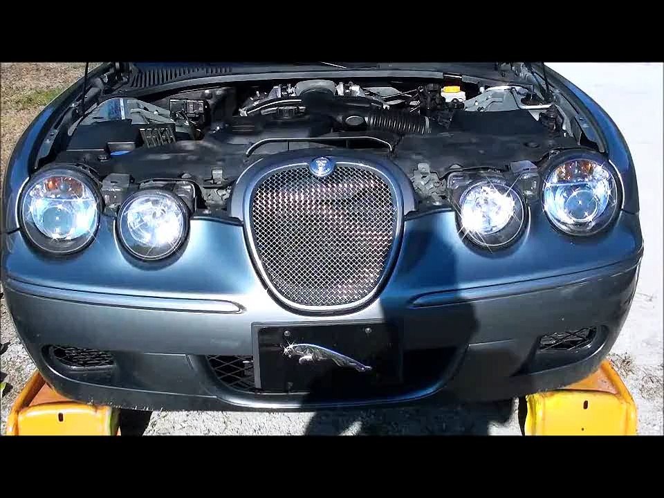 Oil change on Jaguar S type R Part 1