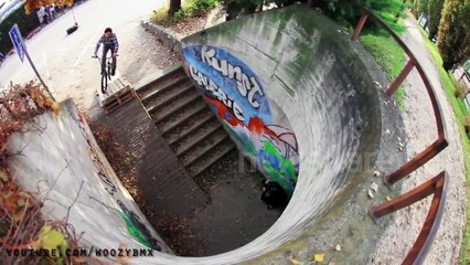 Incredible curved BMX wallride