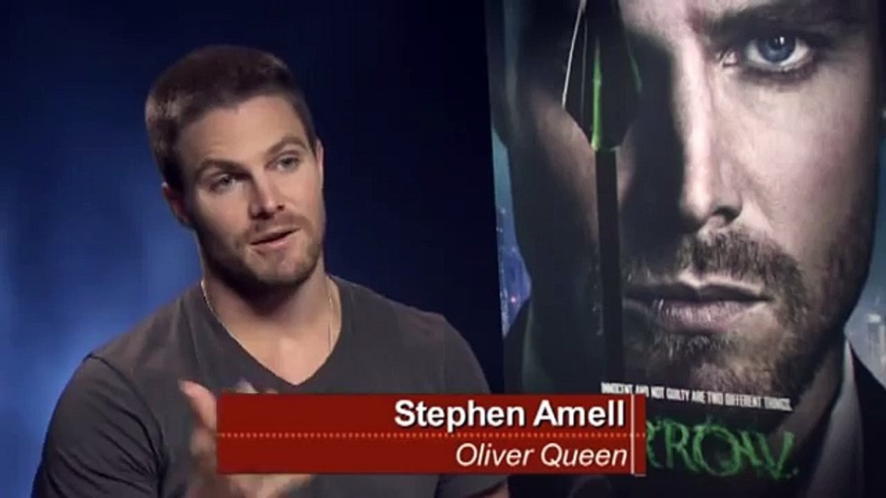 Arrow star Stephen Amell practises archery for real