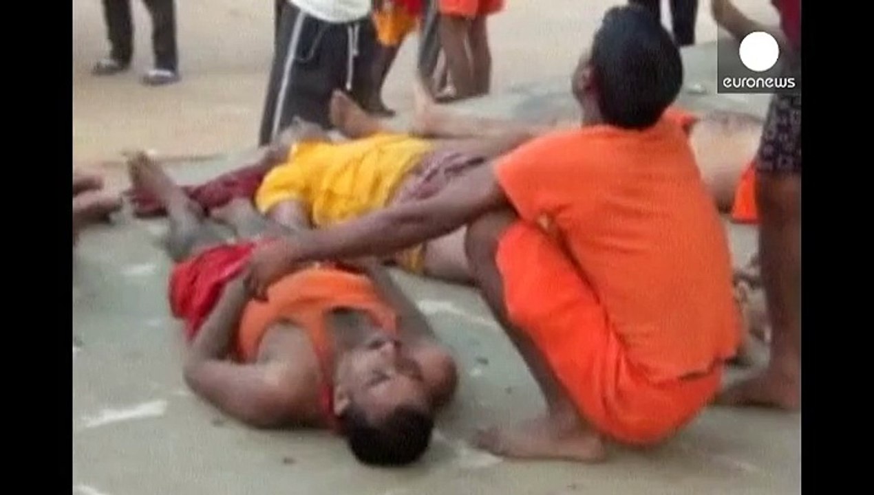 Mindestens elf Tote bei Massenpanik vor indischem Tempel