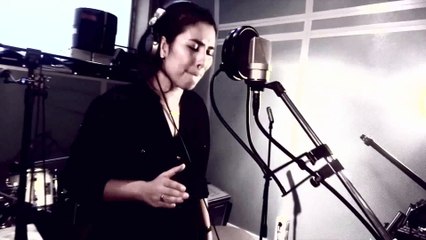 Yemina y Paco - ERES - Música Cristiana