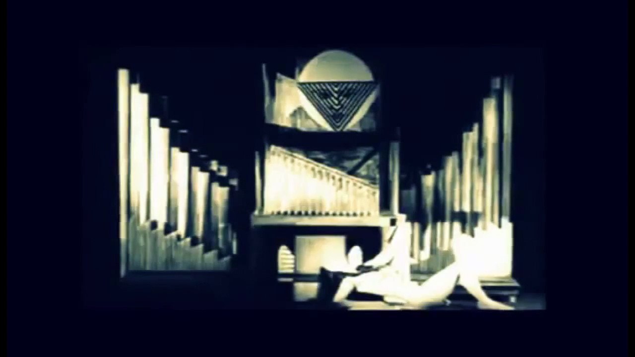 Voyeur Elegy Vl