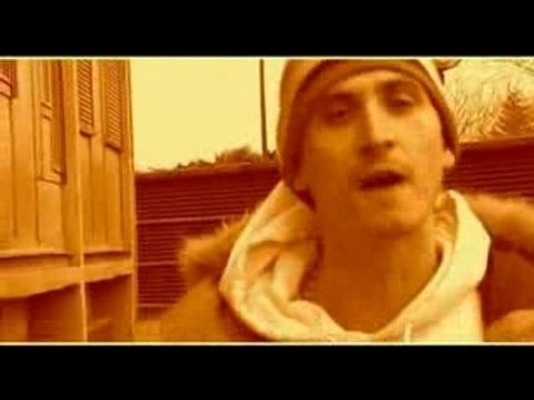 Clip_JeuneGaminCasusBelli