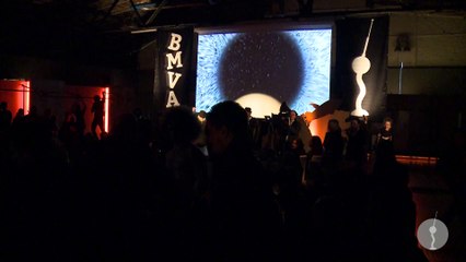 THE EVIL TWIN OF PAUL CLESS (FT. THE SYNCHRONIZERS)  (LIVE AT THE BERLIN MUSIC VIDEO AWARDS)