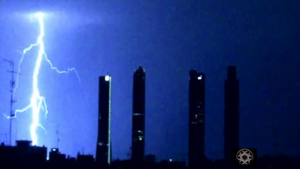 Spain. Madrid. Electric ThunderStorm. 22 Aug. 2011. MUST SEE!