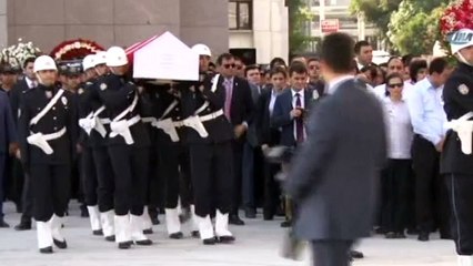 Şehit polise son görev... Erdoğan ve Gül de katıldı