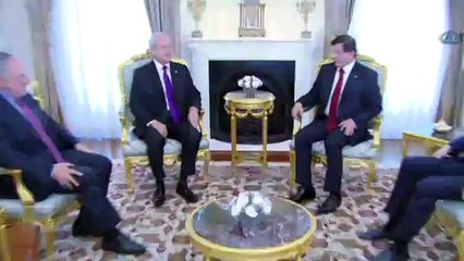 Davutoğlu ve Kılıçdaroğlu koalisyon için buluştu.