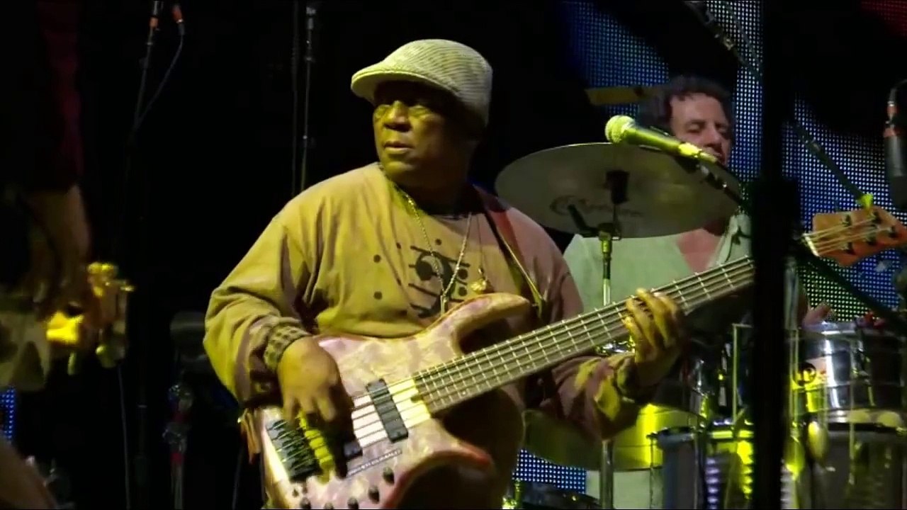 Paul Simon - Kodachrome / Gone At Last - Live at iTunes Festival